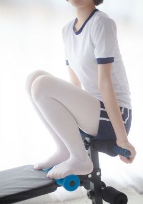 日批在线_快播高清无删减WWW